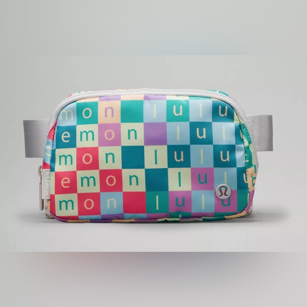Lululemon Everywhere Belt Bag 1 Lt Checkered Moment Mini Multi/Vapor